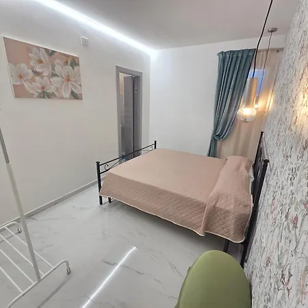 דירה Red Coral With Sea Access & Shared Pool *