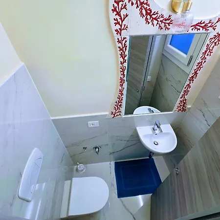 Red Coral With Sea Access & Shared Pool * סנטה פלביה